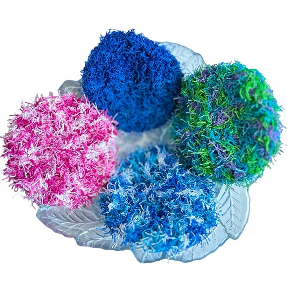 HAND CRAFTED Crochet Scrubbing Pads Polyester Kitchen Bath All Purpose Four Pads - Picture 2 of 10